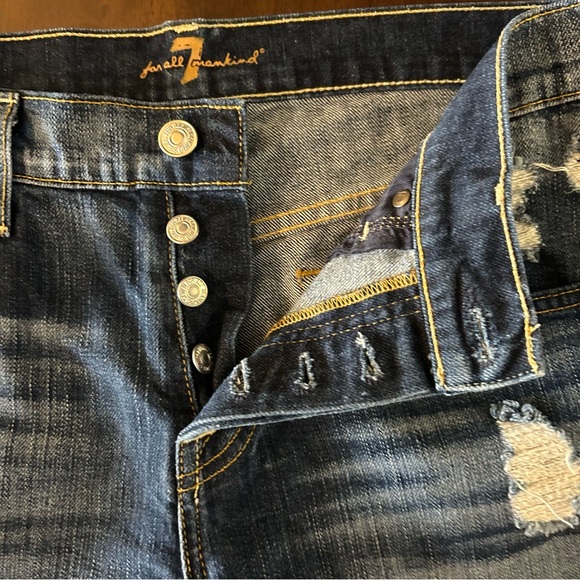7 For All Mankind Denim Shorts Medium Wash Distressed Button Fly Shorts Size 26 - Picture 7 of 16